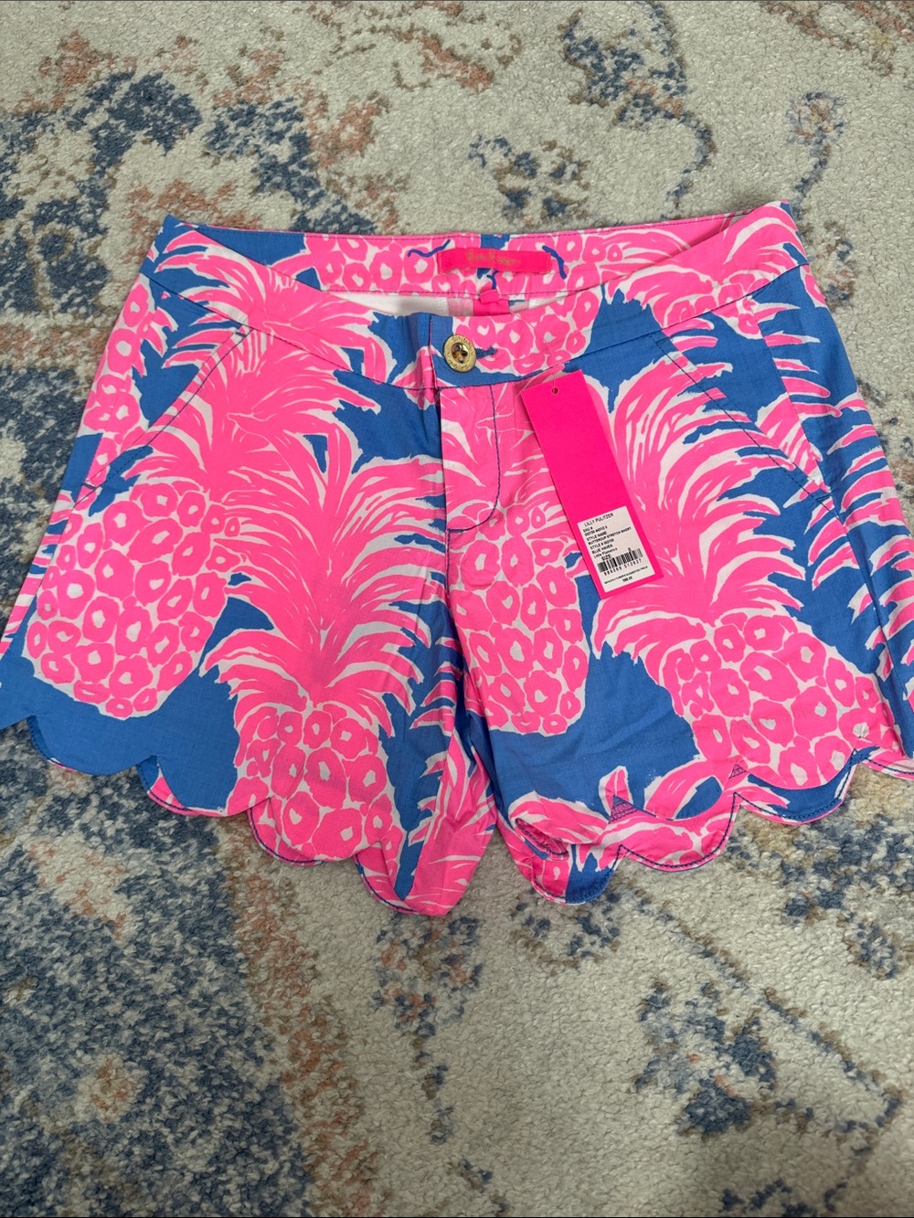 Lilly Pulitzer Pink and Blue Pineapple-Print Scallop-Hem Shorts
